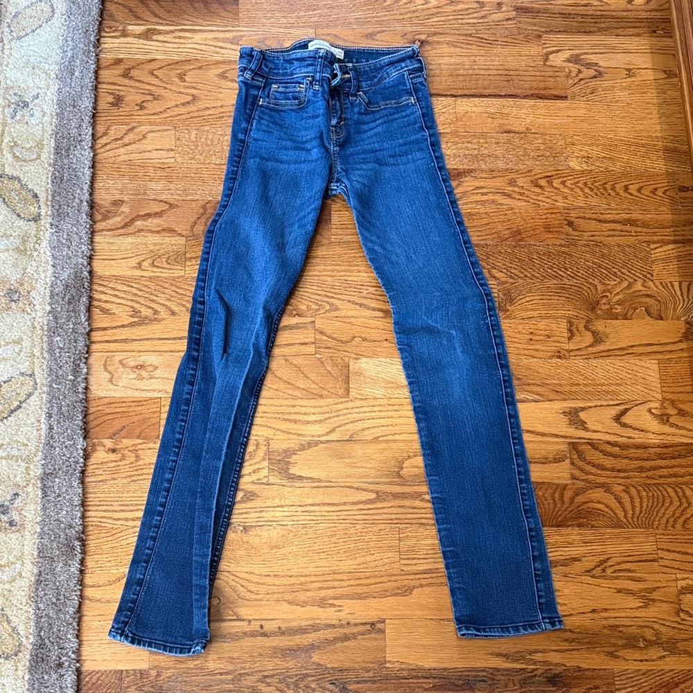 Abercrombie & Fitch Classic Blue Jeans